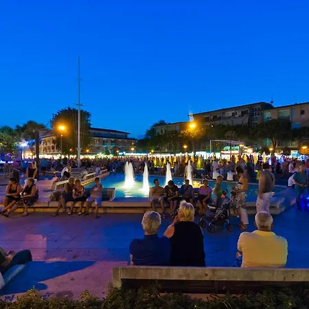 Ivana Belmare 公寓 比比翁